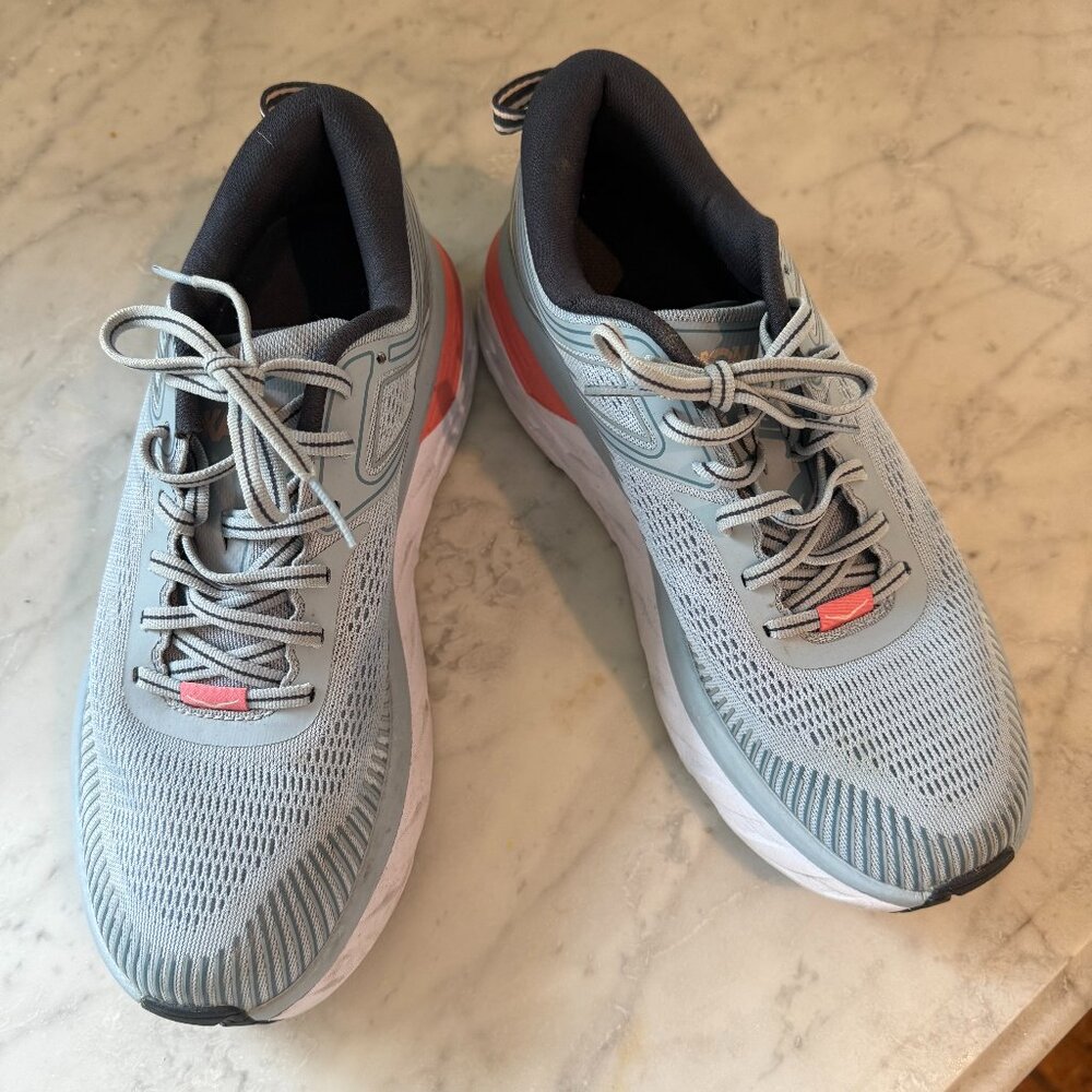 Hoka One One, Bondi 7 Running Shoes Blue Size 9W Excellent condition!